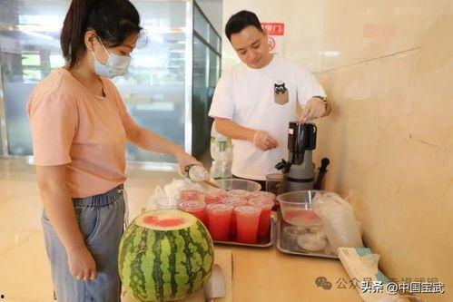 深圳医院吃瓜爆料最新事件,最新吃瓜事件揭秘，真相令人咋舌